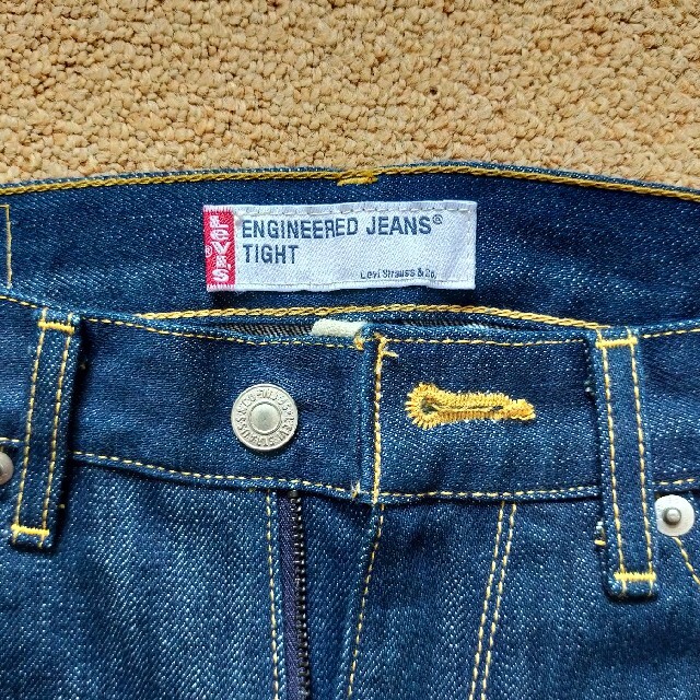 Levi's ENGINEERED JEANS TIGHT 33インチ