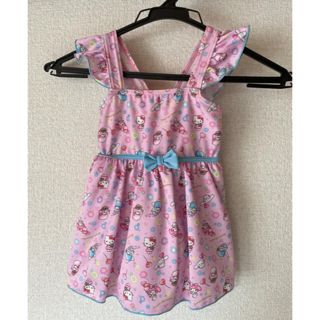 サンリオ(サンリオ)のキッズ女の子用ワンピース水着 キッズ/ベビー/マタニティのキッズ服女の子用(90cm~)(水着)の商品写真