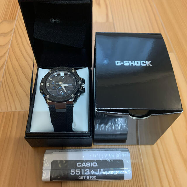 20気圧防水スペックの抜粋2G-SHOCK  GST-B100XA-1AJF カーボン