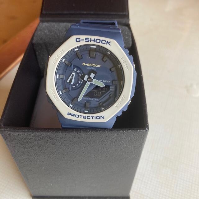 G-SHOCK(ジーショック)のカシオGーＳHOC K  ＧＡー2110ETー2AJF メンズの時計(腕時計(デジタル))の商品写真
