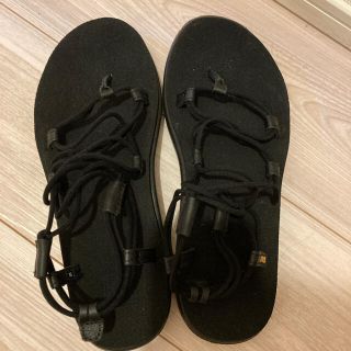 テバ(Teva)の美品　TEVA ボヤインフィニティ　ブラック25(サンダル)