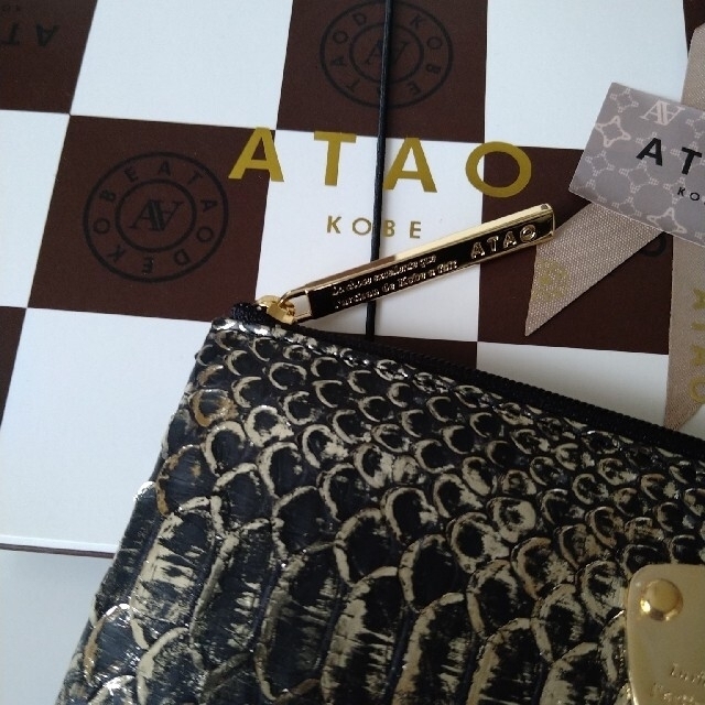 ATAO(アタオ)の【コウ様専用】《新品》アタオ　リモ　長財布　黒　金箔 レディースのファッション小物(財布)の商品写真