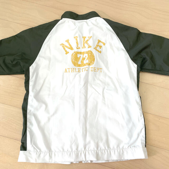 NIKE(ナイキ)のナイロンジャケット　ナイキ　サイズ90 キッズ/ベビー/マタニティのキッズ服男の子用(90cm~)(ジャケット/上着)の商品写真