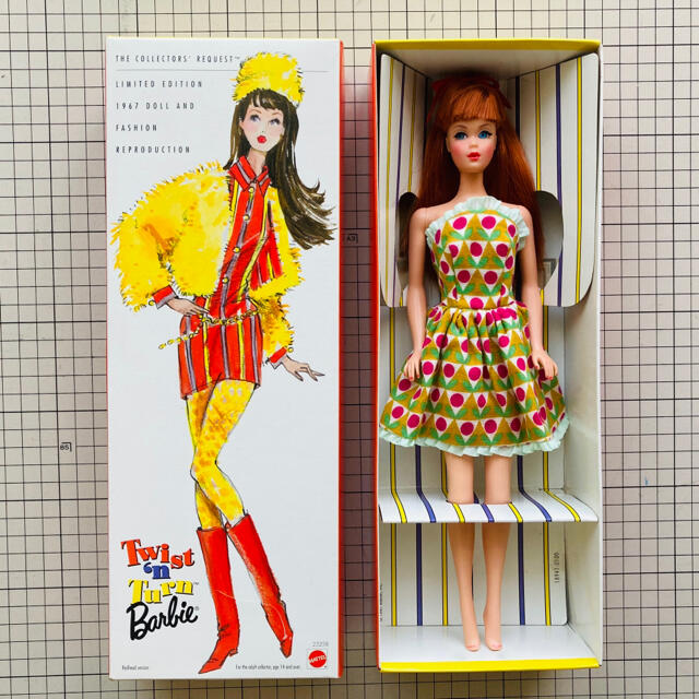 Barbie(バービー)の(中古)マテル 復刻バービー ツイスト&ターン スマッシュルー(レッドヘア) キッズ/ベビー/マタニティのおもちゃ(ぬいぐるみ/人形)の商品写真