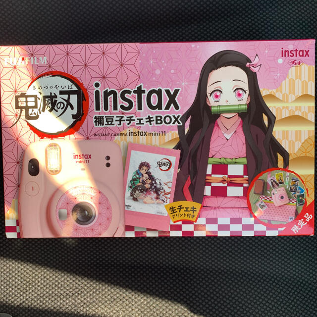 富士フイルム(フジフイルム)のinstax mini 11 鬼滅の刃 禰豆子チェキBOX スマホ/家電/カメラのカメラ(フィルムカメラ)の商品写真