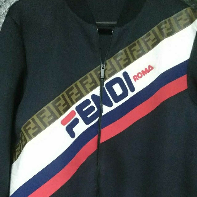 新品入荷 FENDI - フェンディ FILAコラボ ブルゾン フェンディマニア