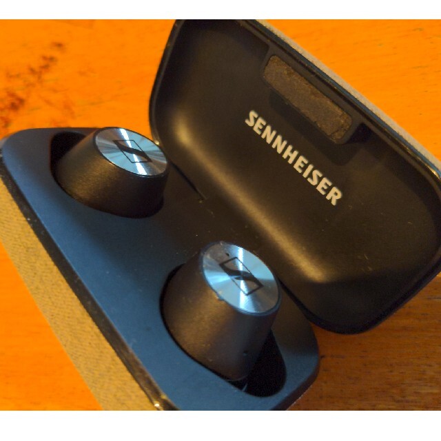 SENNHEISER(ゼンハイザー)のゼンハイザー  MOMENTUM True Wireless スマホ/家電/カメラのオーディオ機器(ヘッドフォン/イヤフォン)の商品写真