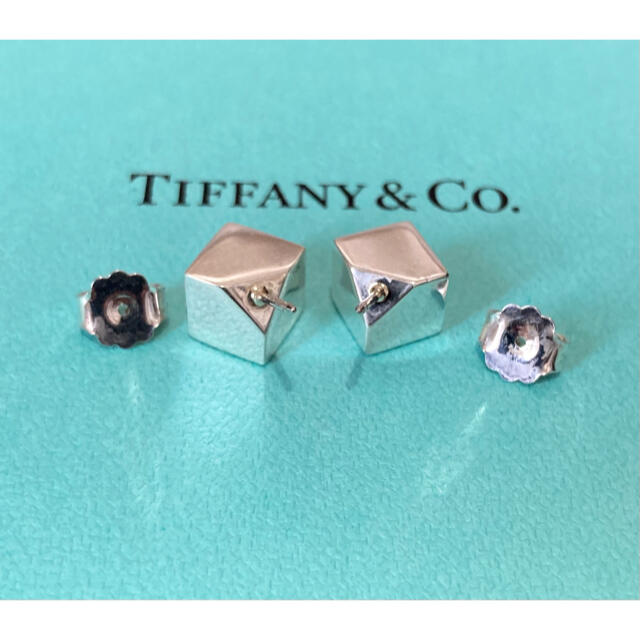Tiffany & Co. - ティファニー ヴィンテージ キューブ ピアスの通販 by