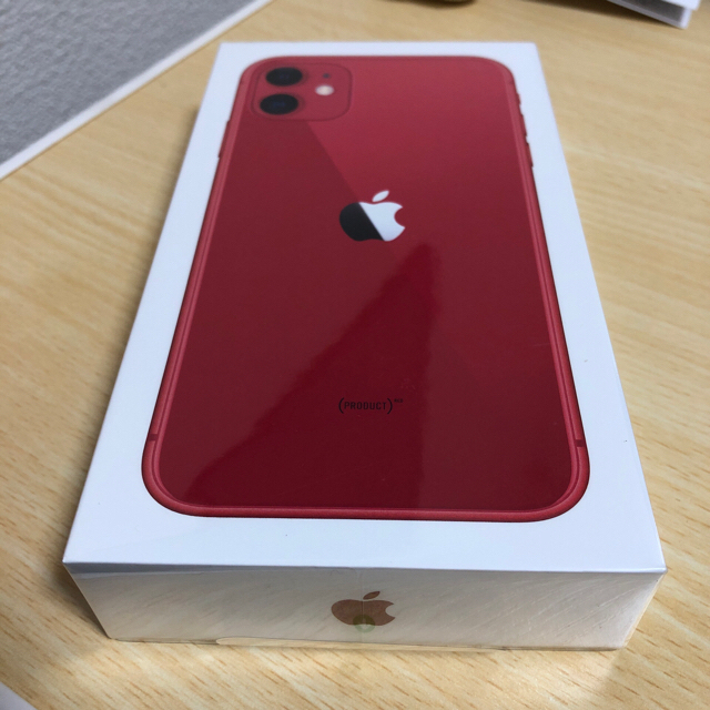 Apple(アップル)のiPhone 11 128GB レッド　未開封 スマホ/家電/カメラのスマートフォン/携帯電話(スマートフォン本体)の商品写真