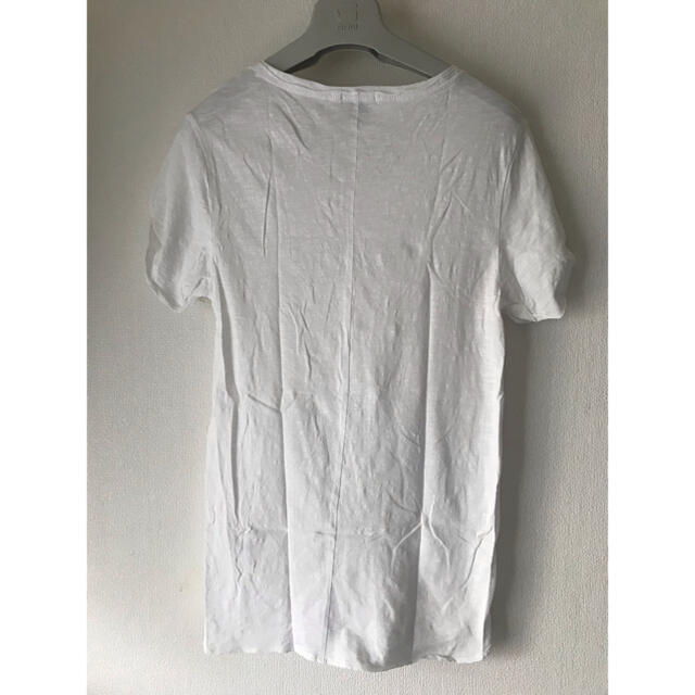 H&M(エイチアンドエム)の白Tシャツ メンズのトップス(Tシャツ/カットソー(半袖/袖なし))の商品写真