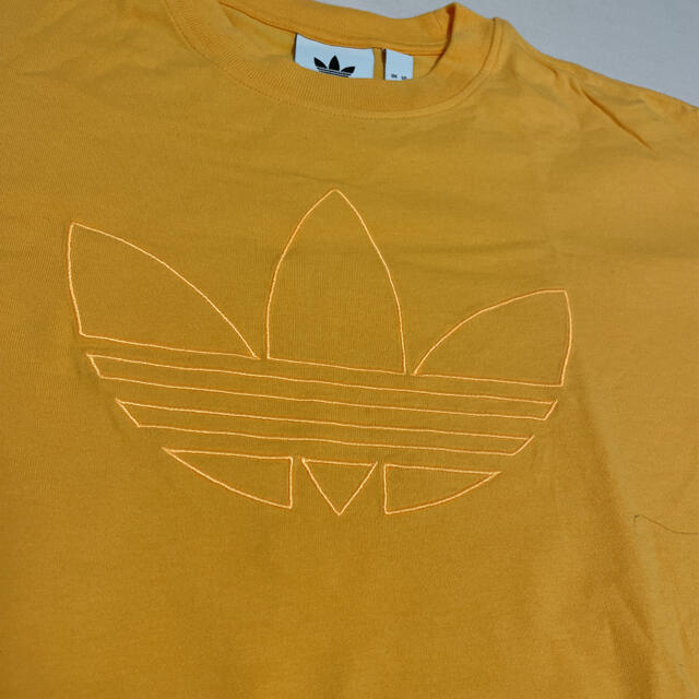 adidas(アディダス)の【新品】adidas Tシャツ メンズのトップス(Tシャツ/カットソー(半袖/袖なし))の商品写真