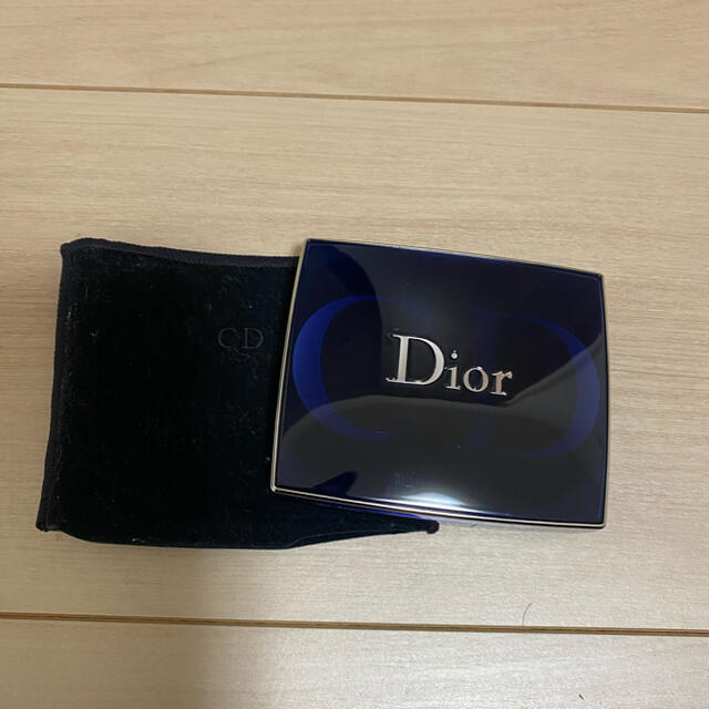 Christian Dior(クリスチャンディオール)のクリスチャンディオール  アイシャドウ　サンク　クルールデザイナー　708 コスメ/美容のベースメイク/化粧品(アイシャドウ)の商品写真