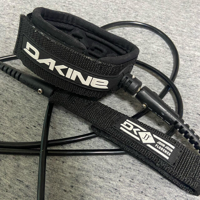 Dakine(ダカイン)のダカイン リーシュ ジョンジョンフローレンスモデル スポーツ/アウトドアのスポーツ/アウトドア その他(サーフィン)の商品写真