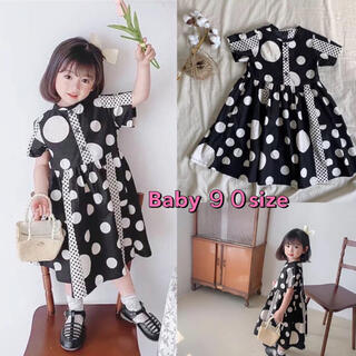 ★新入荷★インポート　水玉モノトーン　ワンピース　baby90  韓国子ども服(ワンピース)