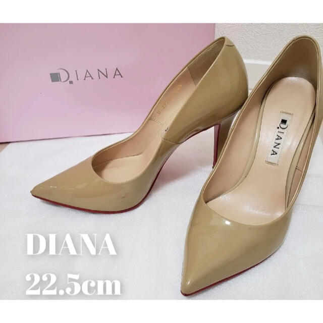 DIANA(ダイアナ)のDIANA  ダイアナ　パンプス　22.5 センチ レディースの靴/シューズ(ハイヒール/パンプス)の商品写真