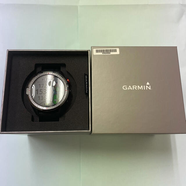 GARMIN(ガーミン)の未開封未使用ガーミン s62 メンズの時計(腕時計(デジタル))の商品写真