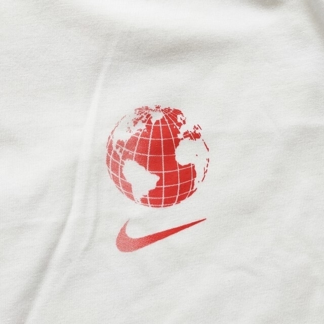 NIKE(ナイキ)のナイキ(NIKE) バックプリントTシャツ　新品タグ付き　Mサイズ メンズのトップス(Tシャツ/カットソー(半袖/袖なし))の商品写真