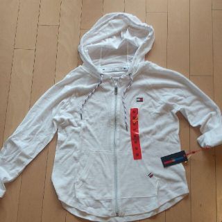 トミーヒルフィガー(TOMMY HILFIGER)のトミーヒルフィガー 新品 刺繍ロゴ 薄手パーカー(パーカー)