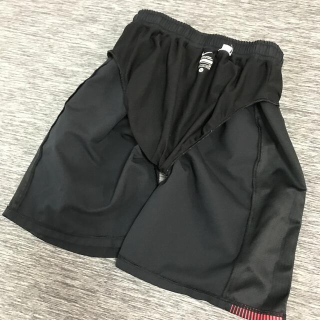 NIKE(ナイキ)の専用　NIKE 水着　　150  キッズ/ベビー/マタニティのキッズ服男の子用(90cm~)(水着)の商品写真