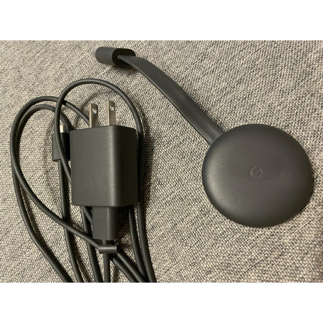 Google(グーグル)のクロームキャスト　Chromecast スマホ/家電/カメラのテレビ/映像機器(映像用ケーブル)の商品写真