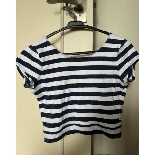 ホリスター(Hollister)のホリスター　ショート丈　トップス　Tシャツ(Tシャツ(半袖/袖なし))