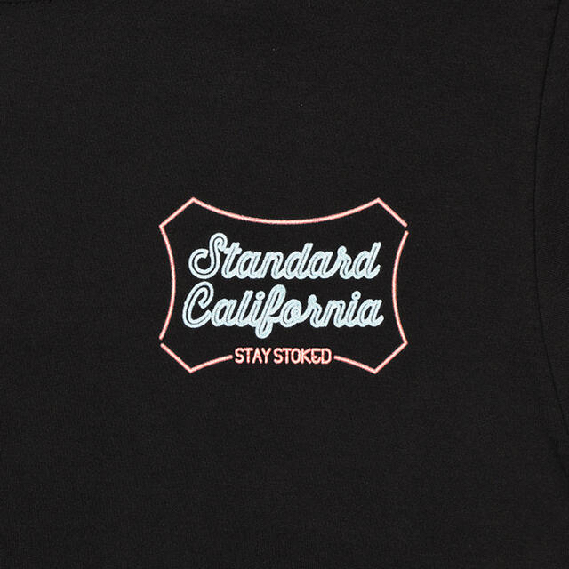 STANDARD CALIFORNIA(スタンダードカリフォルニア)の【即完売】SD Heavyweight Neon Sign Logo T Mサイ メンズのトップス(Tシャツ/カットソー(半袖/袖なし))の商品写真