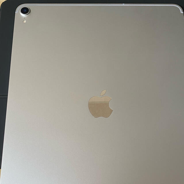 Apple(アップル)のiPad Pro 12.9インチ セルラー 64GB - シルバー スマホ/家電/カメラのPC/タブレット(タブレット)の商品写真