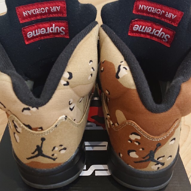 Supreme(シュプリーム)のNIKE AIR JORDAN5 Supreme 26cm メンズの靴/シューズ(スニーカー)の商品写真