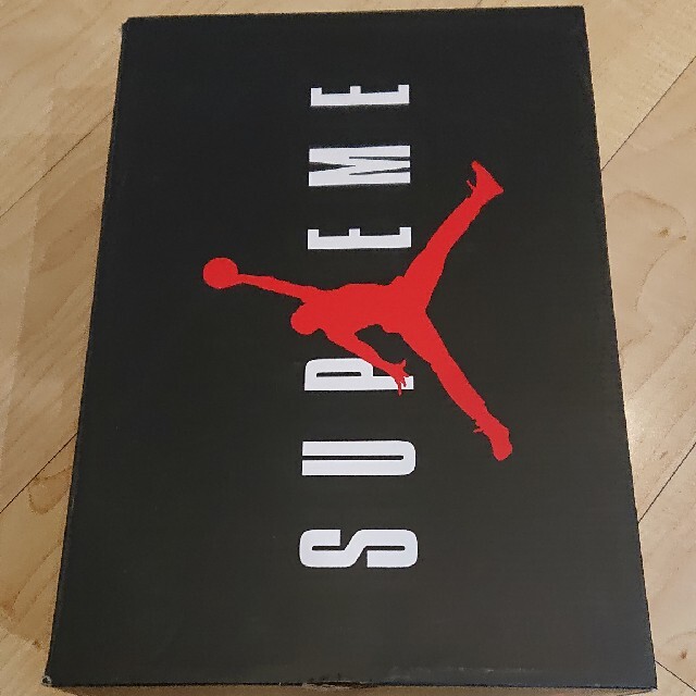 Supreme(シュプリーム)のNIKE AIR JORDAN5 Supreme 26cm メンズの靴/シューズ(スニーカー)の商品写真