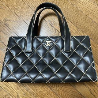 シャネル(CHANEL)のchanel バッグ(ショルダーバッグ)