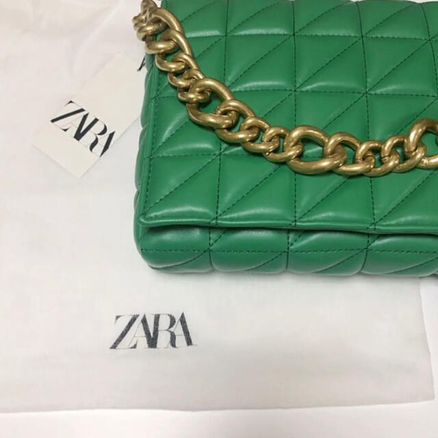 ZARA チェーンショルダーバッグ　グリーン