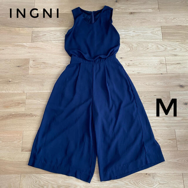 INGNI(イング)の【INGNI】オールインワン　サロペット　ネイビー　Mサイズ レディースのパンツ(オールインワン)の商品写真