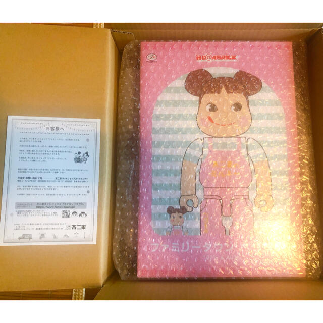BE@RBRICK ファミリータウンペコちゃん 100% & 400% everythinghr.com