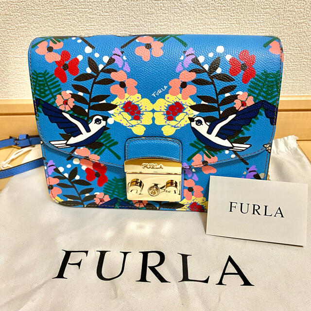 Furla(フルラ)のFURLA METROPOLIS クロスボディバッグ レディースのバッグ(ショルダーバッグ)の商品写真