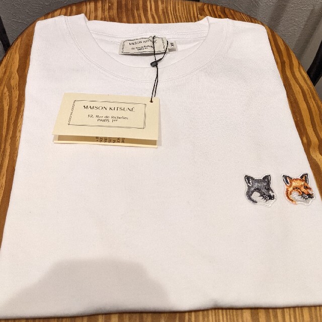 MAISON KITSUNE'(メゾンキツネ)のXSサイズ メゾンキツネ Tシャツ レディースのトップス(Tシャツ(半袖/袖なし))の商品写真