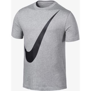 ナイキ(NIKE)の新品未着用タグ付★ナイキ★日本限定生産★ビッグロゴ★Tシャツグレー定価3850円(Tシャツ/カットソー(半袖/袖なし))