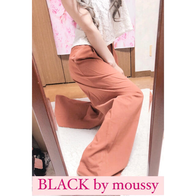 BLACK by moussy(ブラックバイマウジー)の3633.BLACK by moussy テーパードパンツ キャメル レディースのパンツ(カジュアルパンツ)の商品写真