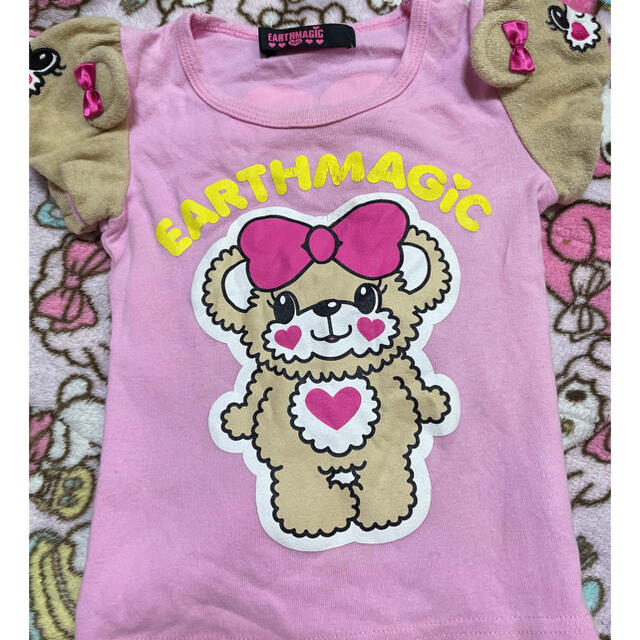 EARTHMAGIC(アースマジック)の袖マフィー キッズ/ベビー/マタニティのキッズ服女の子用(90cm~)(Tシャツ/カットソー)の商品写真