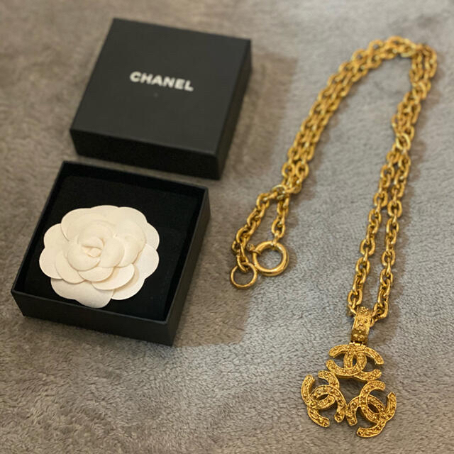 CHANEL(シャネル)のCHANEL トリプルココ 94A ネックレス GP ゴールド メンズのアクセサリー(ネックレス)の商品写真