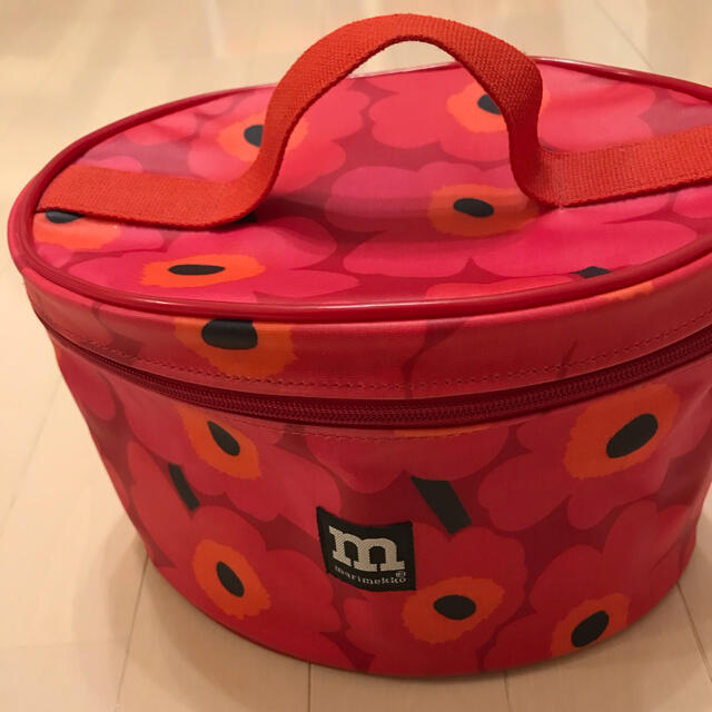 marimekko(マリメッコ)のマリメッコポーチ レディースのファッション小物(ポーチ)の商品写真