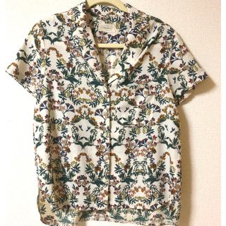 トゥデイフル(TODAYFUL)のtodayful 花柄シャツ(シャツ/ブラウス(半袖/袖なし))