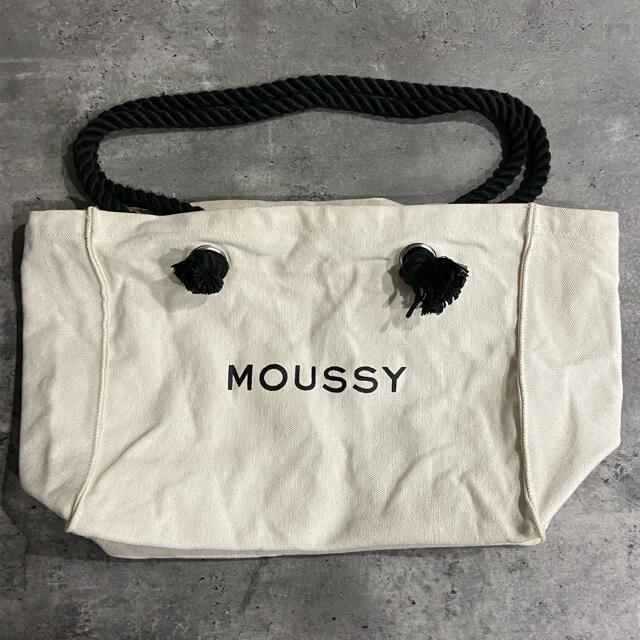 AZUL by moussy(アズールバイマウジー)のmoussy☆トートバッグ レディースのバッグ(トートバッグ)の商品写真