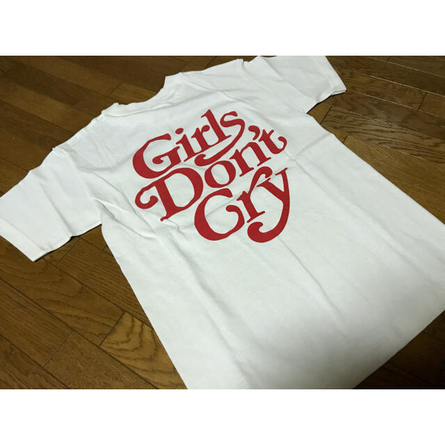 Girls Don't Cry × アマゾン コラボTシャツ