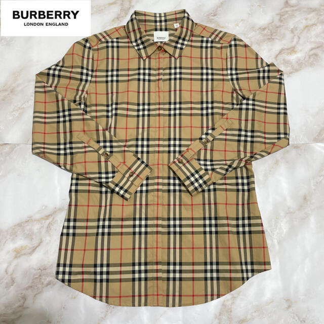 BURBERRY(バーバリー)のBurberry バーバリー  シャツ 新品同様品　ベージュ　ノバチェック メンズのトップス(シャツ)の商品写真