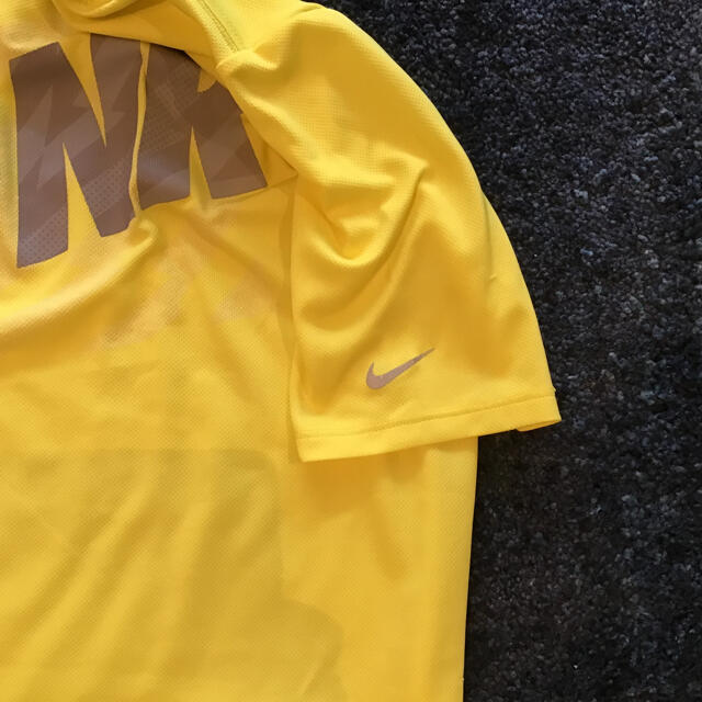 NIKE(ナイキ)のNIKE RUNNING Tシャツ メンズのトップス(Tシャツ/カットソー(半袖/袖なし))の商品写真