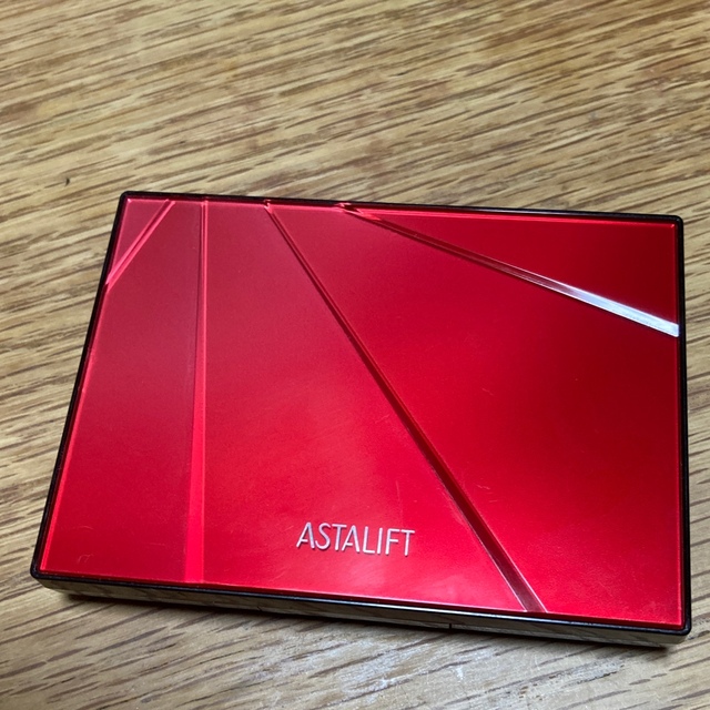 ASTALIFT(アスタリフト)のアスタリフトファンデーション コスメ/美容のベースメイク/化粧品(ファンデーション)の商品写真