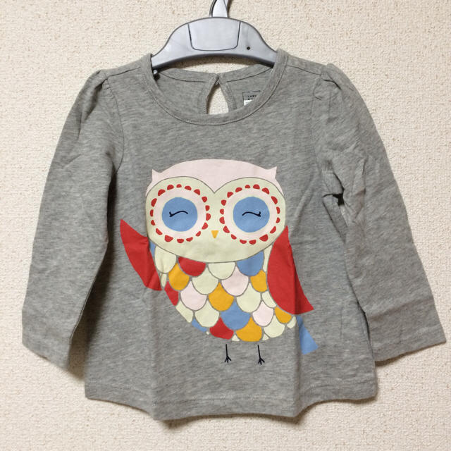 babyGAP(ベビーギャップ)の半額以下♡ babygap ふくろう長袖Tシャツ 80 キッズ/ベビー/マタニティのベビー服(~85cm)(シャツ/カットソー)の商品写真