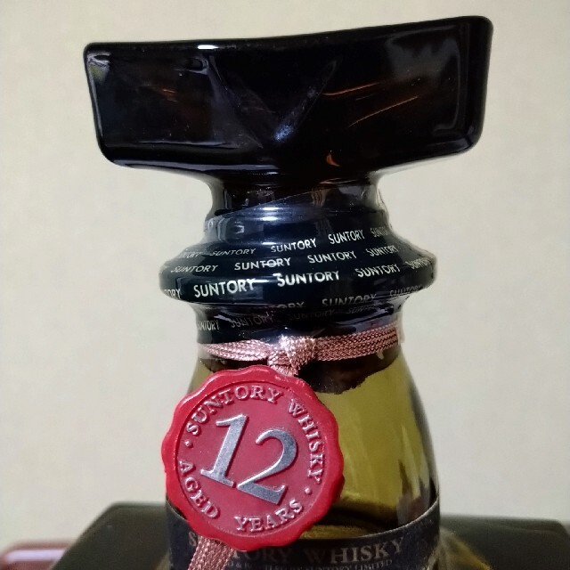 サントリー(サントリー)のサントリーローヤル12年 黒ラベル 食品/飲料/酒の酒(ウイスキー)の商品写真