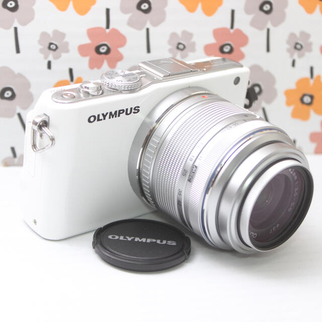 OLYMPUS PL3 ミラーレスカメラの通販 by ❤️YUMEKA❤️｜オリンパスならラクマ - ❤️Wi-Fi❤️オリンパス 最新品安い
