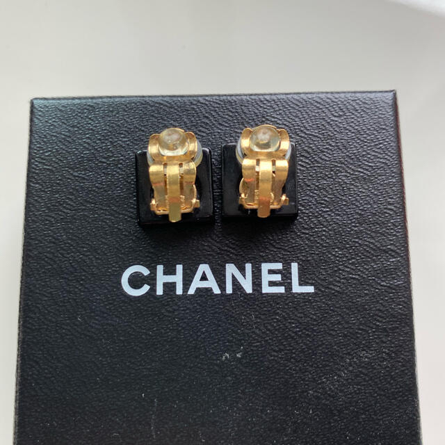 CHANEL coco mark square earrings 専門ショップ www.muasdaleholidays